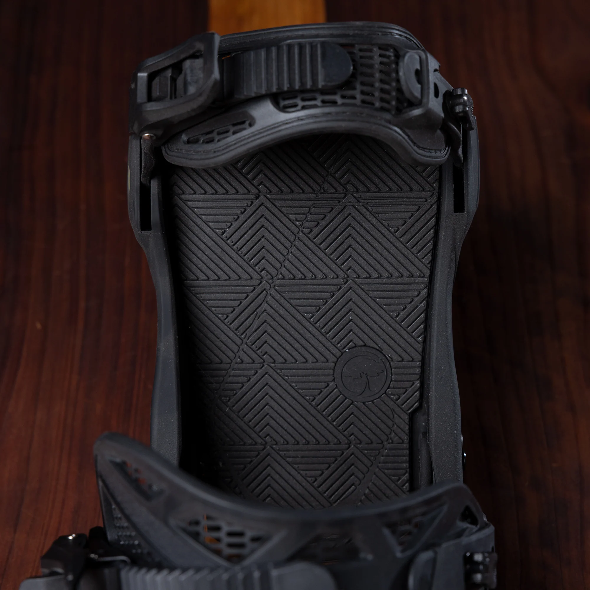 Sequoia Black - Image 9
